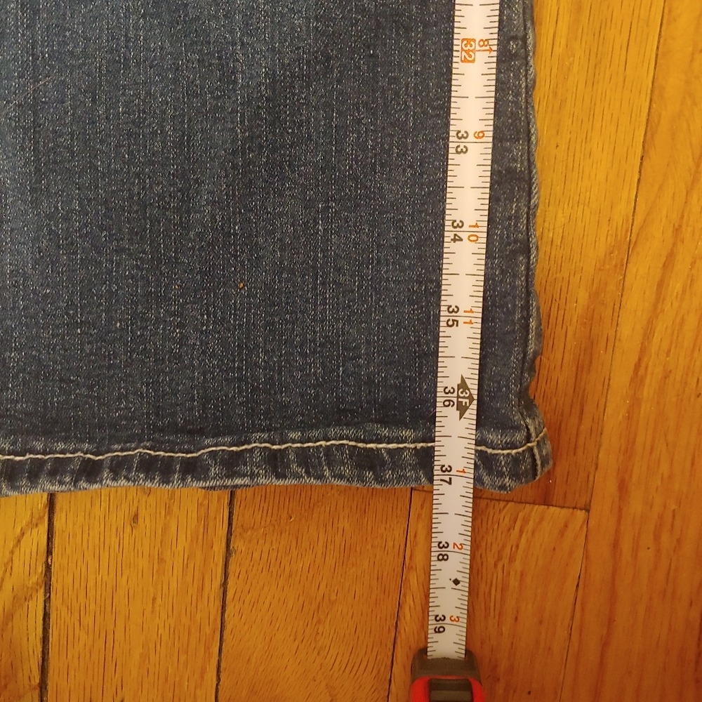 B2G1 FREE! Flare Reign Sandblasted Short Jeans - Picture 6 of 10